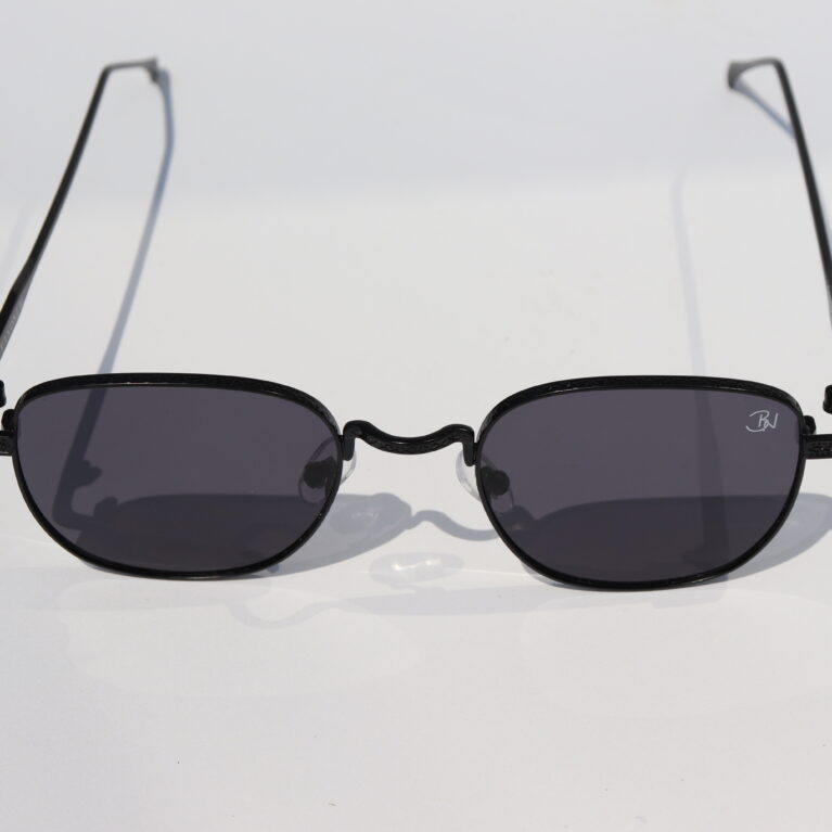 Sunnies All Black